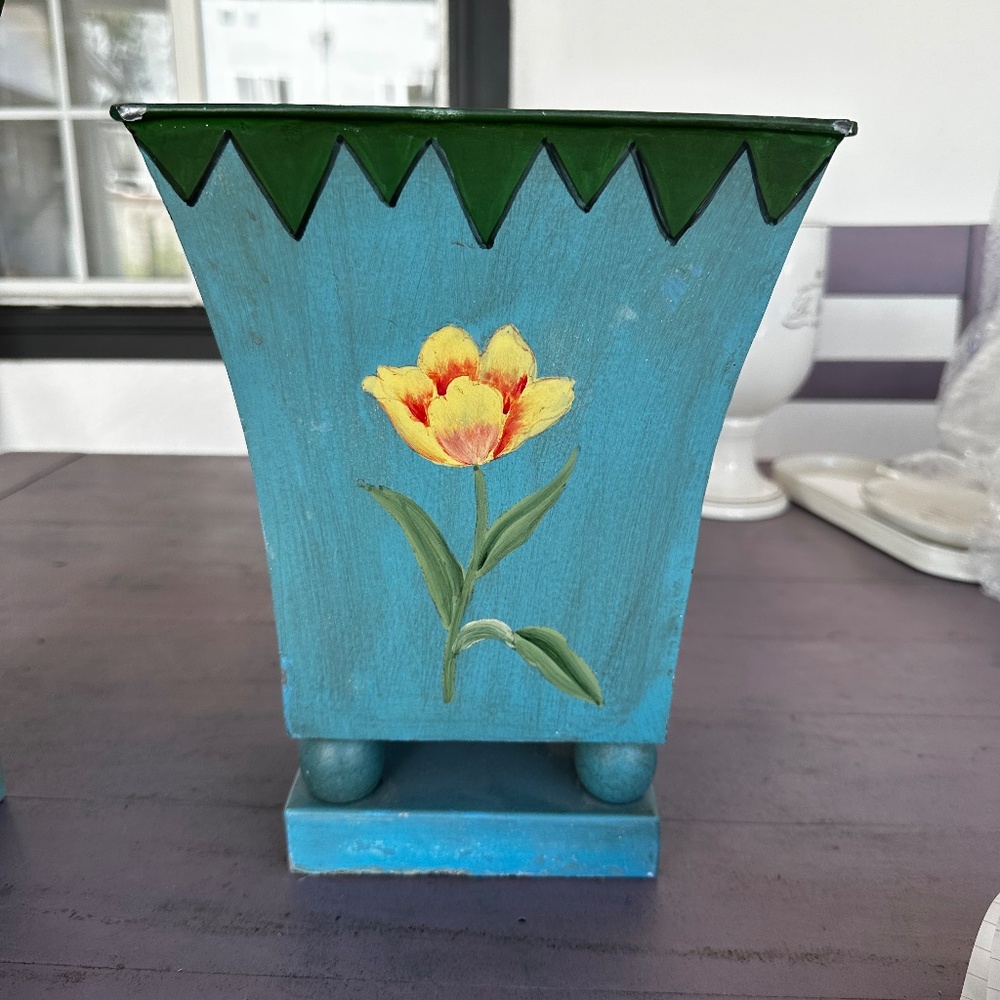Neiman Marcus Light Weight Metal Vase